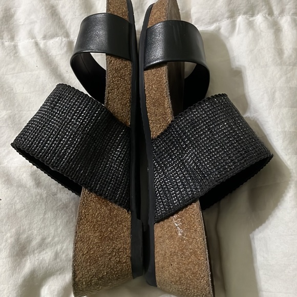 Munro American Riviera Black Shimmer Sandals Size 8M Great Condition - Picture 8 of 10